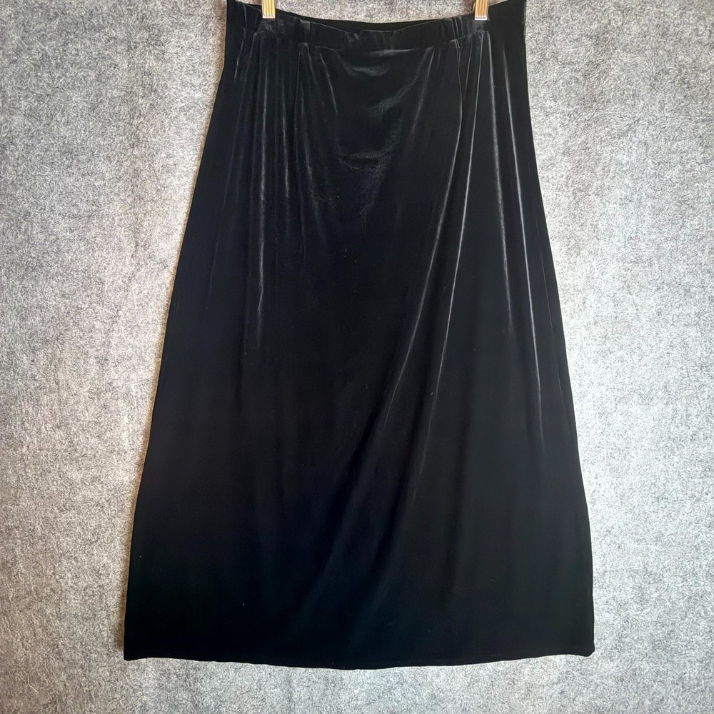 Vintage Villager Liz Claiborne Skirt Large Black Velvet Witchy Goth 90s Noir